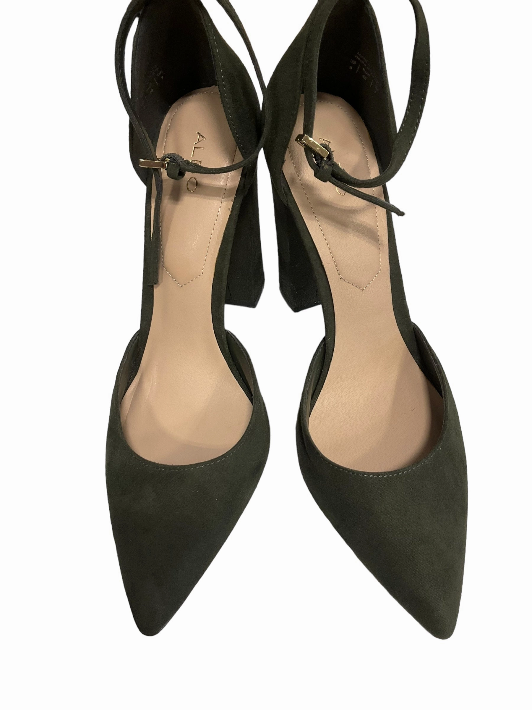 Classic Chunky Heels Green Shoes Heels Block Aldo, Size 9