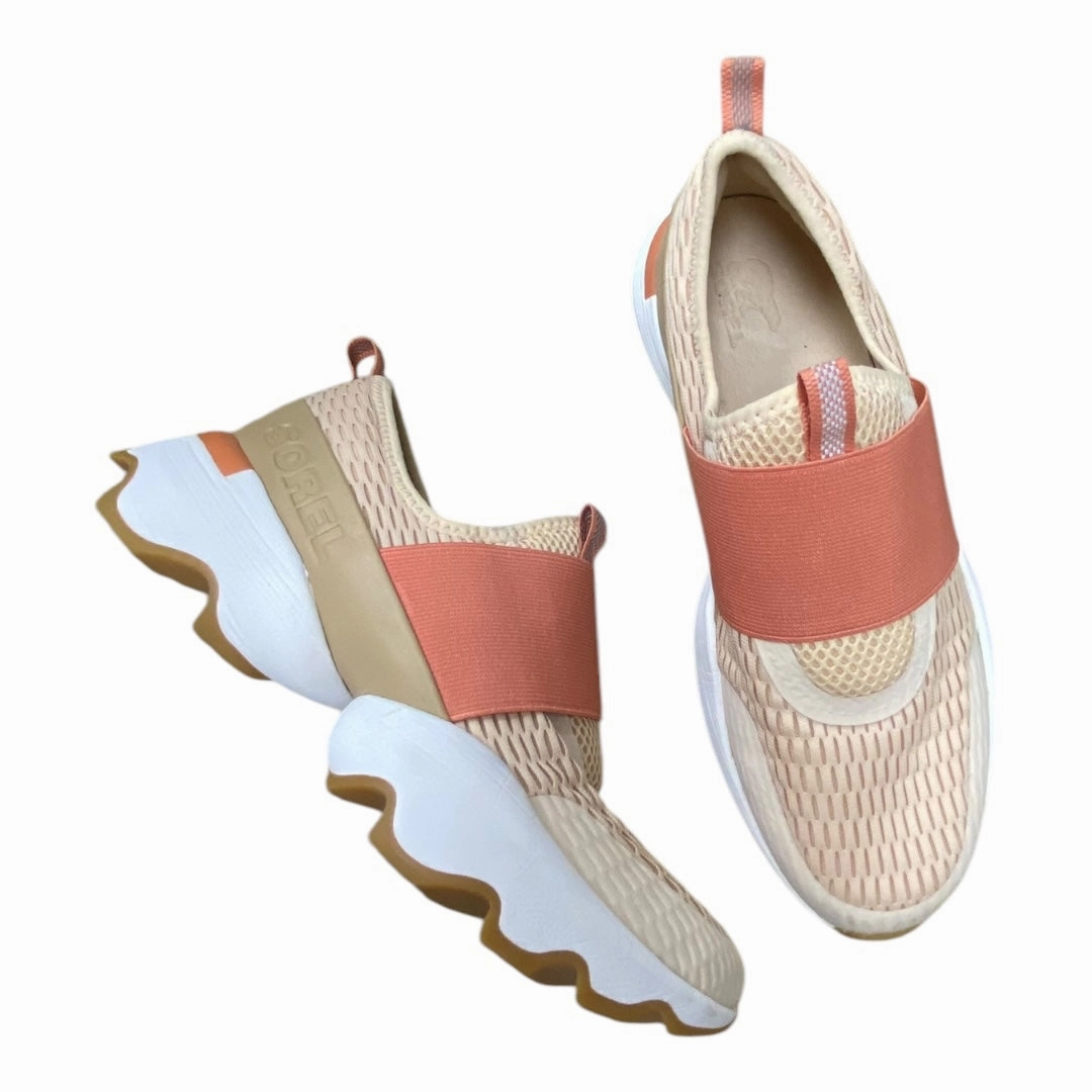 High Traction Shoes Sneakers By Sorel In Peach, Size: 7