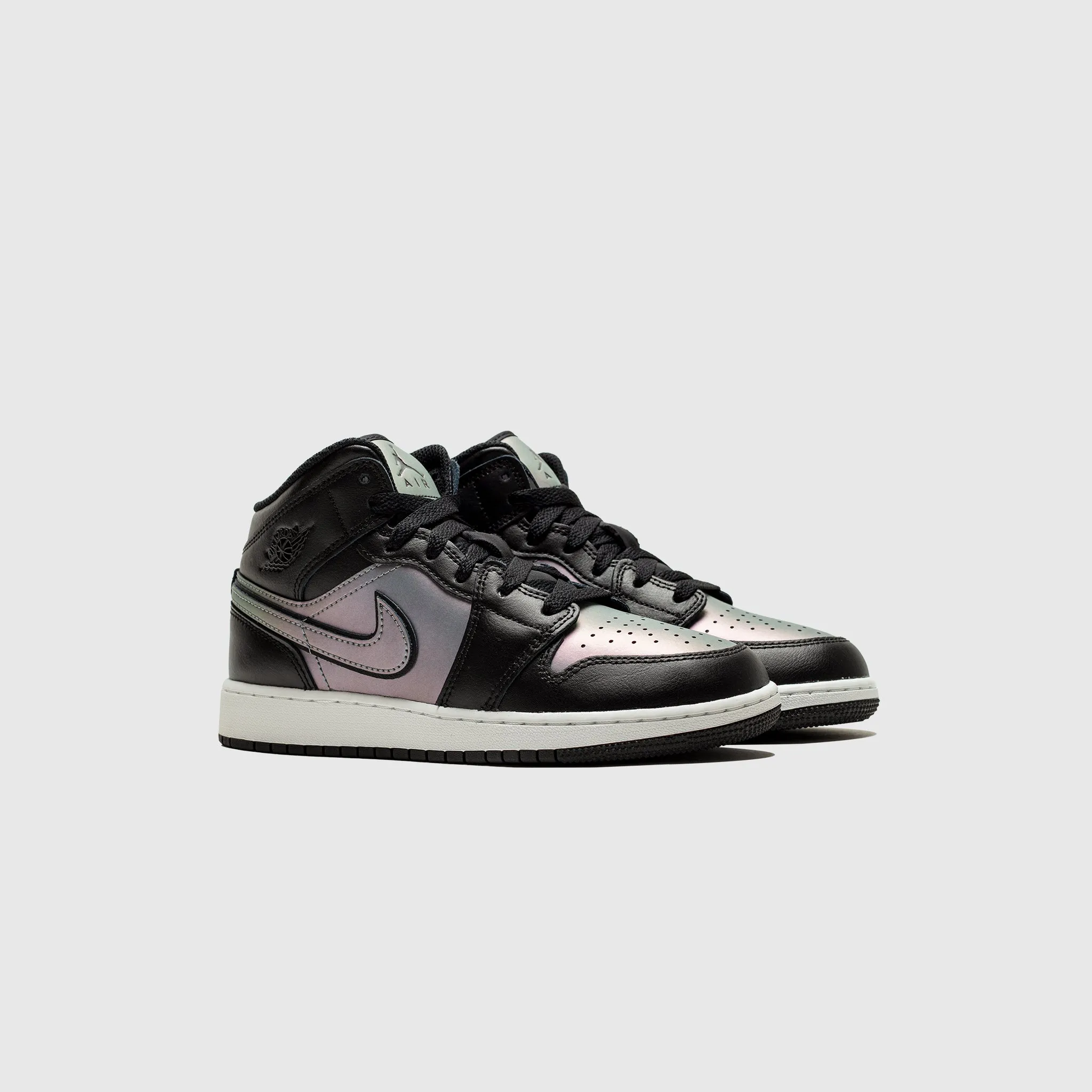 AIR JORDAN 1 MID SE BG (GS) "BLACK" well - fitting hook - and - loop running shoes