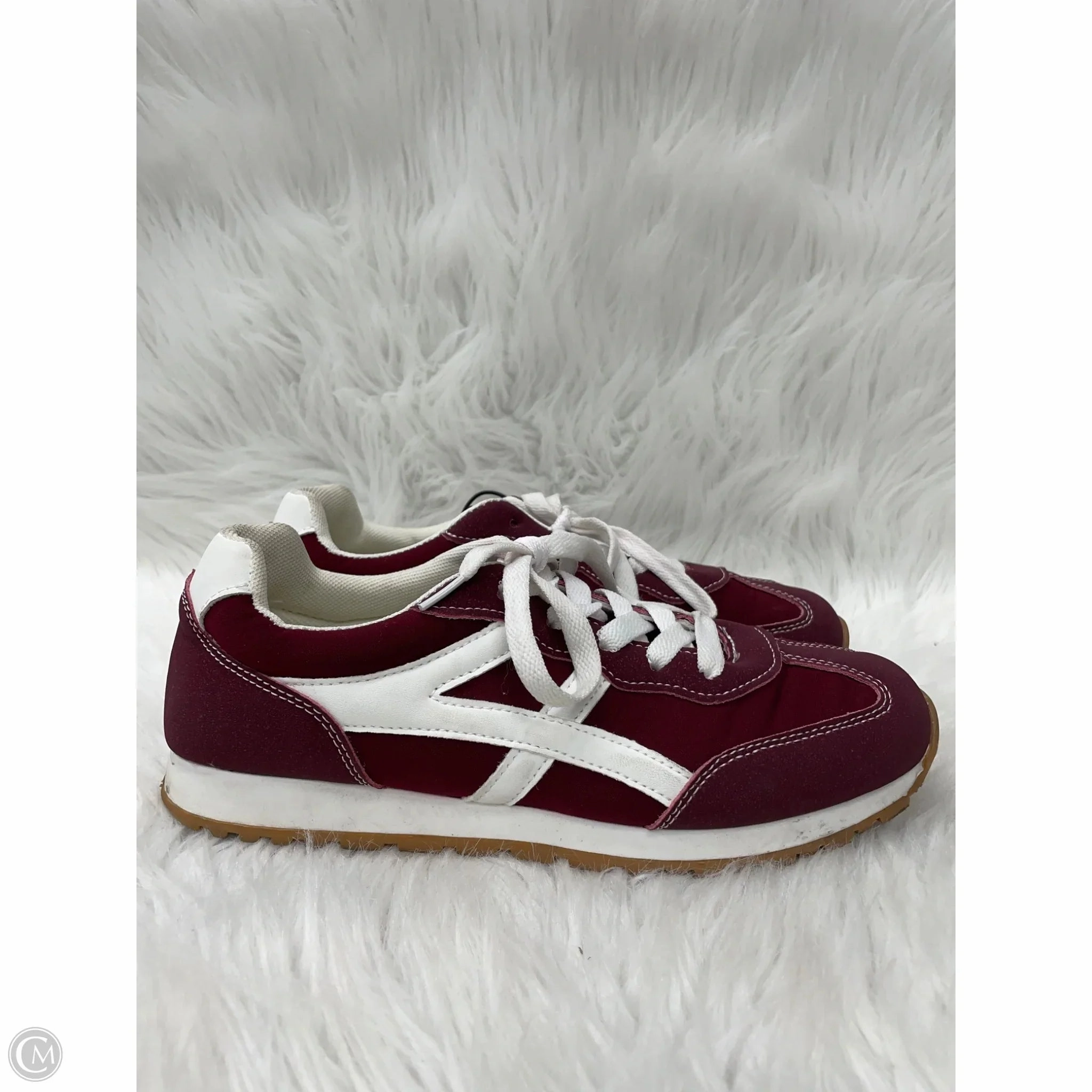 Shoes Sneakers By Clothes Mentor In Maroon, Size: 9 Smooth Ease