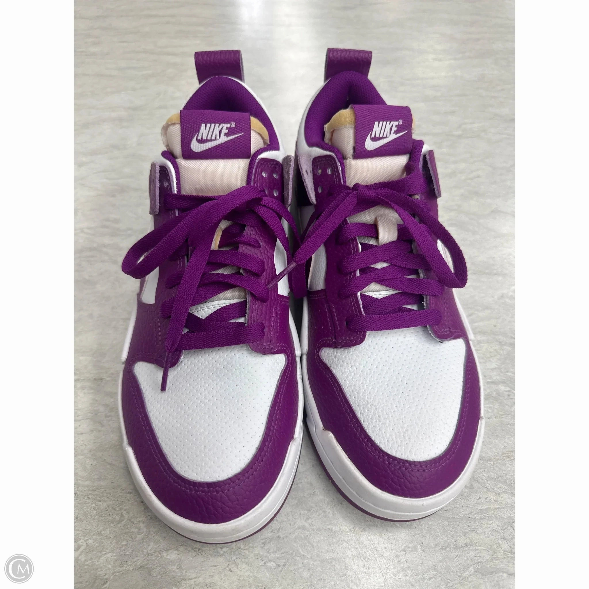 Shoes Sneakers By Nike In Purple & White, Size: 10.5 All-day arch Comfortable Padding