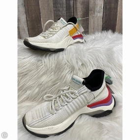 Shoes Sneakers By Steve Madden In White, Size: 6 Non Compressible Midsole Ankle Support