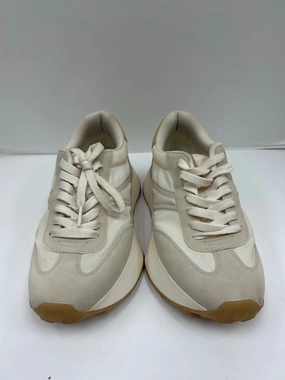 Shoes Sneakers By Zara In Cream, Size: 8.5 Lateral Support Frame