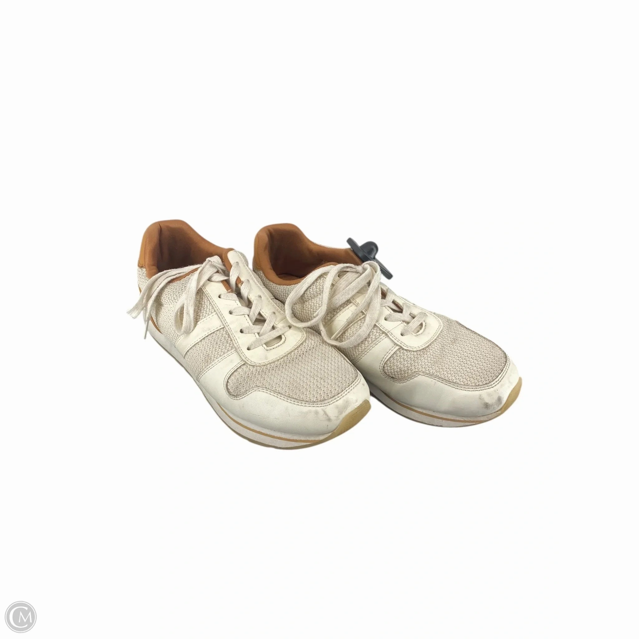 Shoes Sneakers By Banana Republic In Cream, Size: 9 Travel Comfort