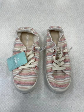 Multi-colored Shoes Sneakers Magellan, Size 10 Ultra-soft traction