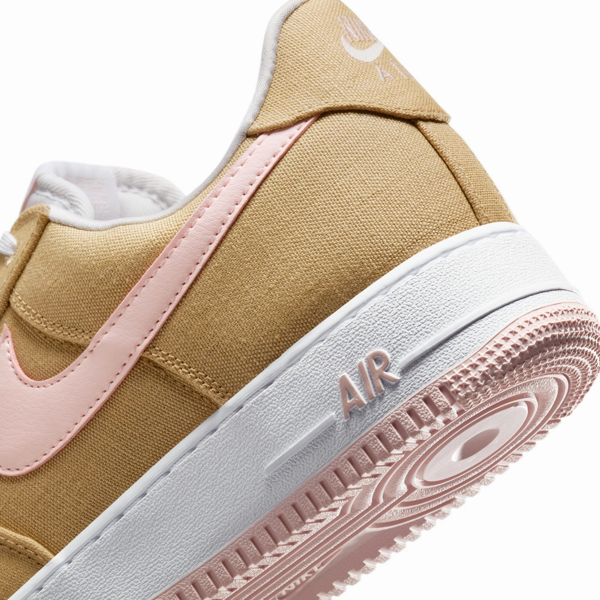 Barefoot simulation Nike Mens Air Force 1 Low Retro "Linen" Shoes