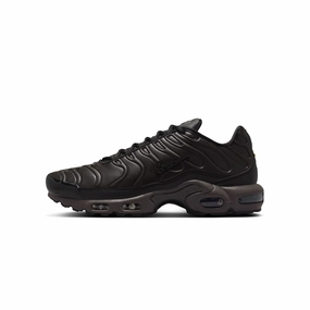 Nike Mens Air Max Plus Premium Shoes ethically - produced budget - friendly running wear