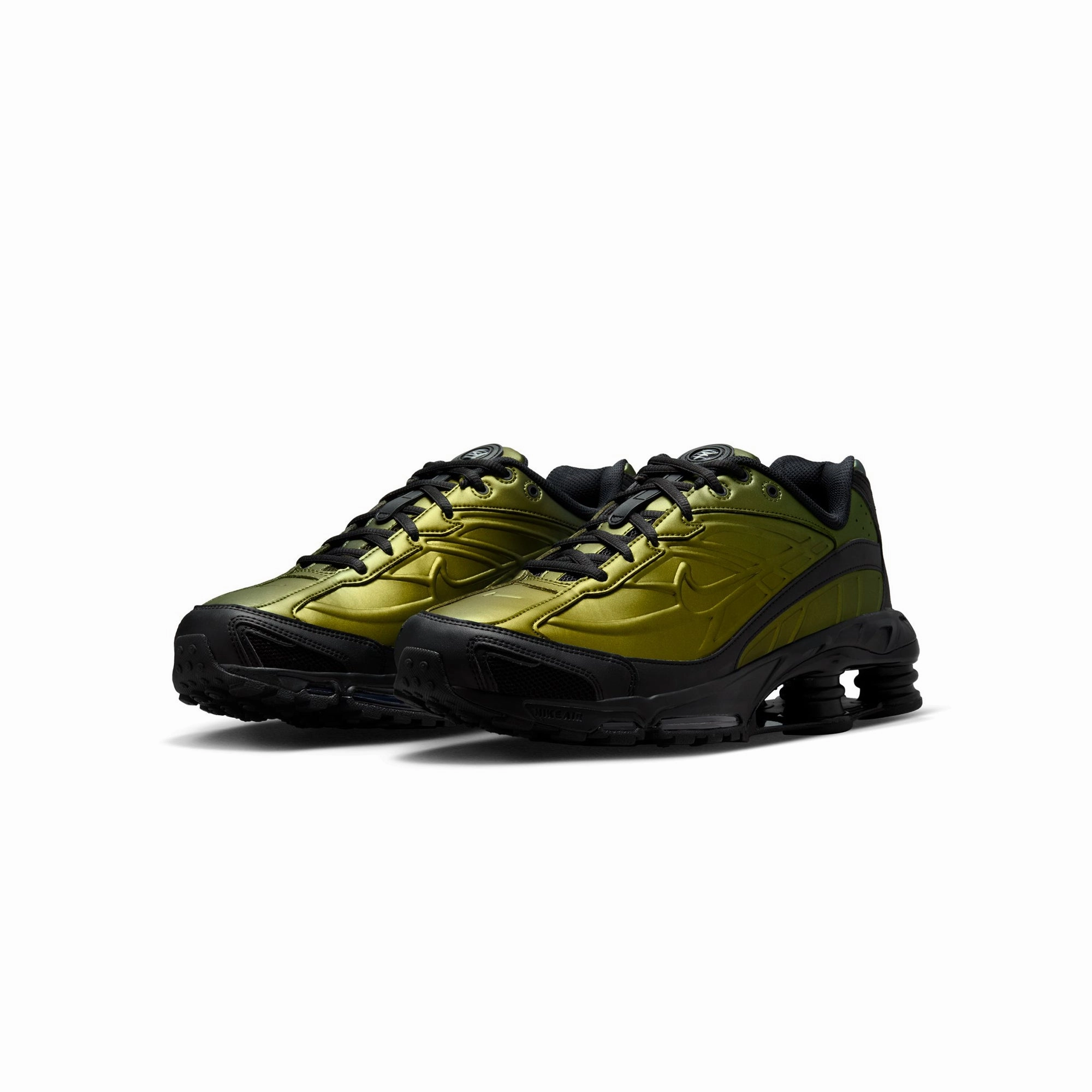 Nike Mens Shox Ride 2 Shoes running in a fen area shoes