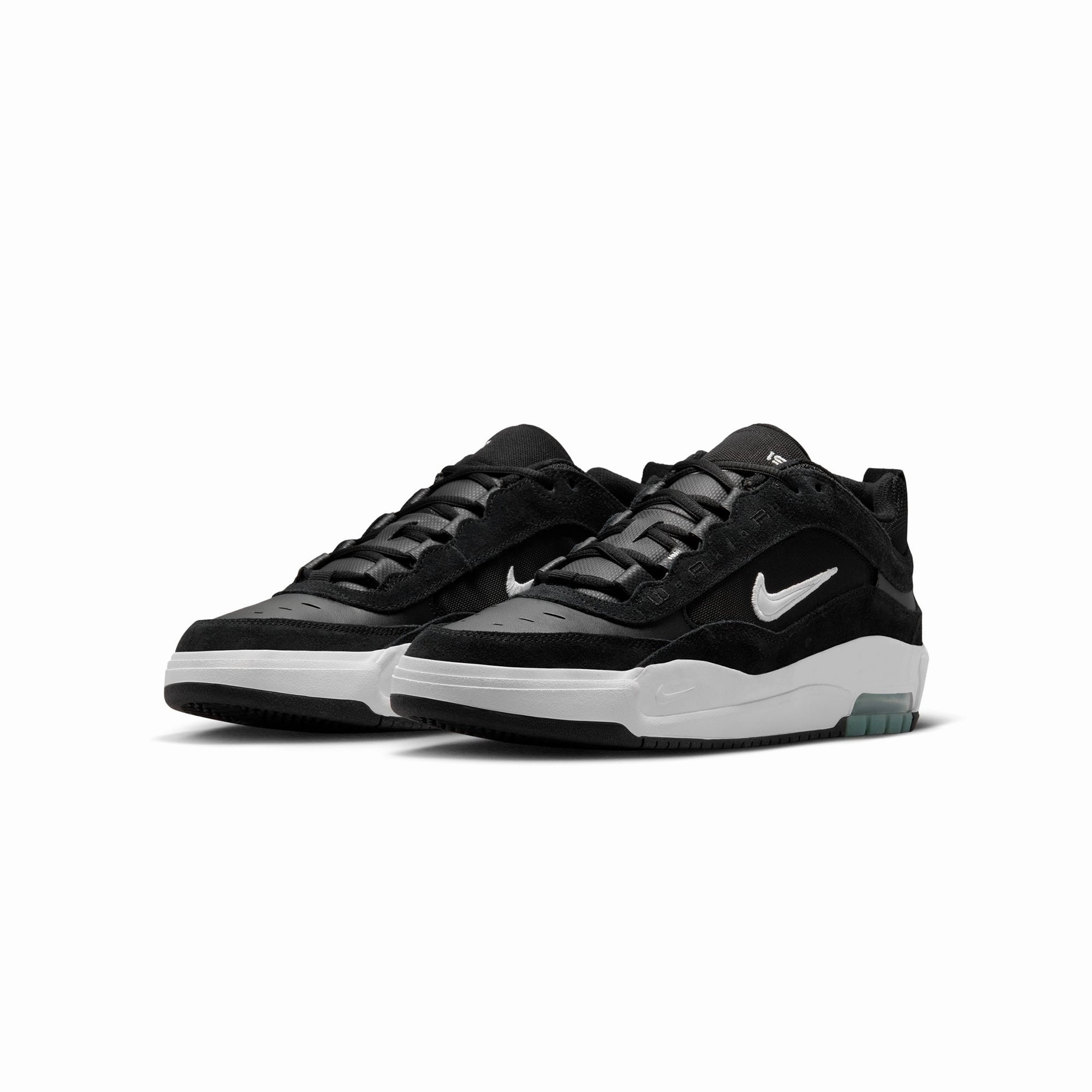 Nike SB Mens Air Max Ishod Shoes running on snow shoes full - sizes