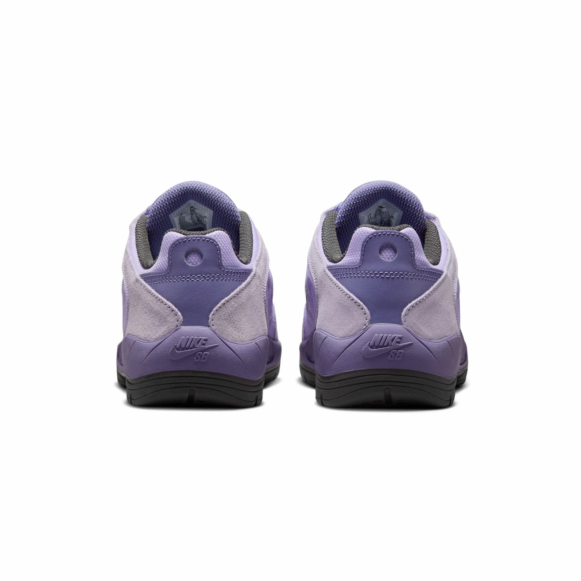 Superior Cushioning Nike SB Mens Vertebrae Shoes