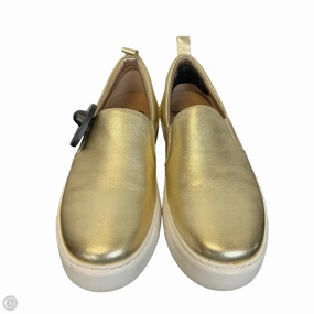 Shoes Sneakers By Earth In Gold, Size: 8 SoftInterior Daily Performance