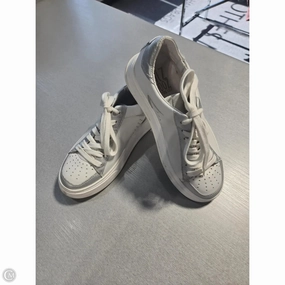 Neutral Choice No Slip Shoes Sneakers By Miz Mooz In White, Size: 8