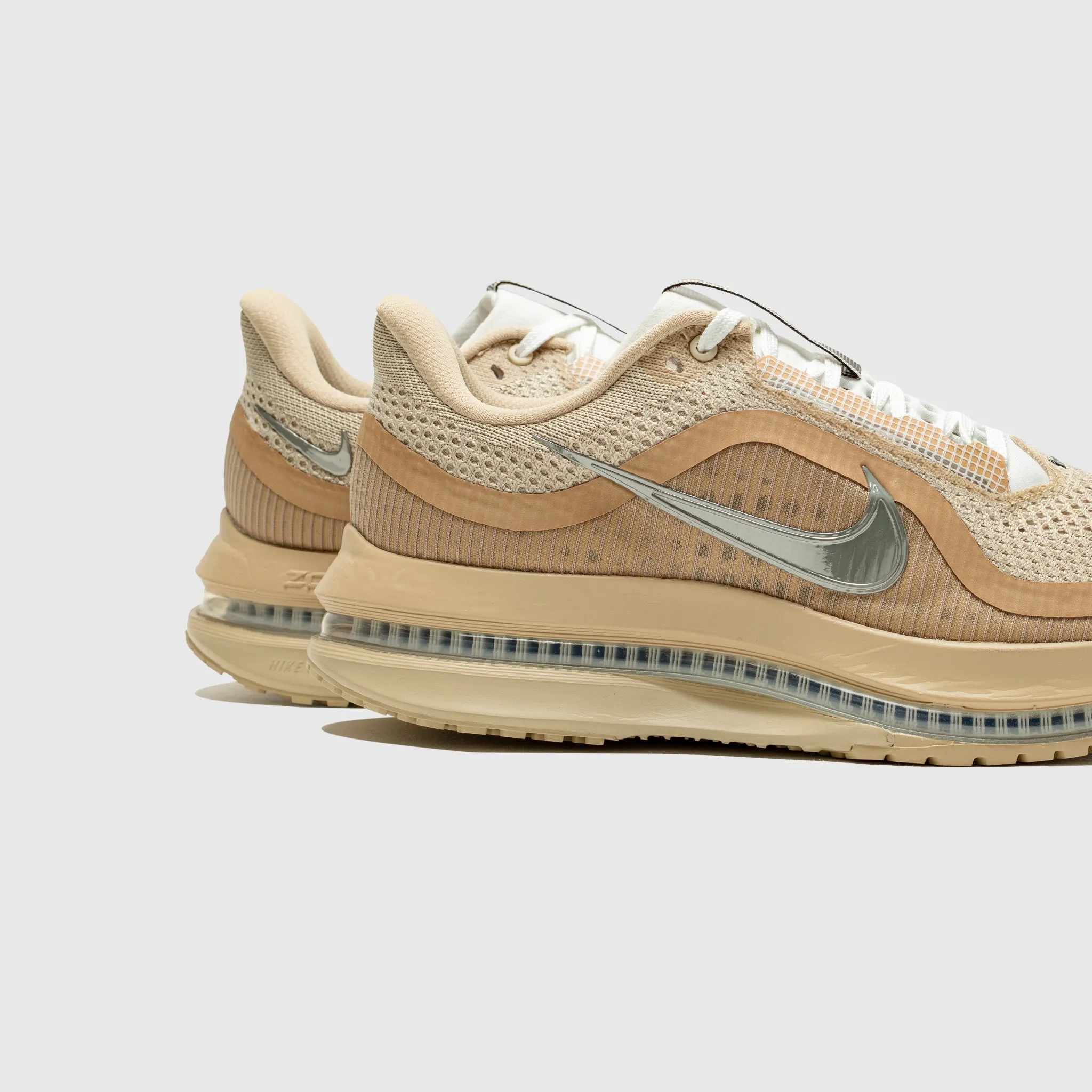 running with a carbon fiber plate PEGASUS PREMIUM SP "MUSHROOM"