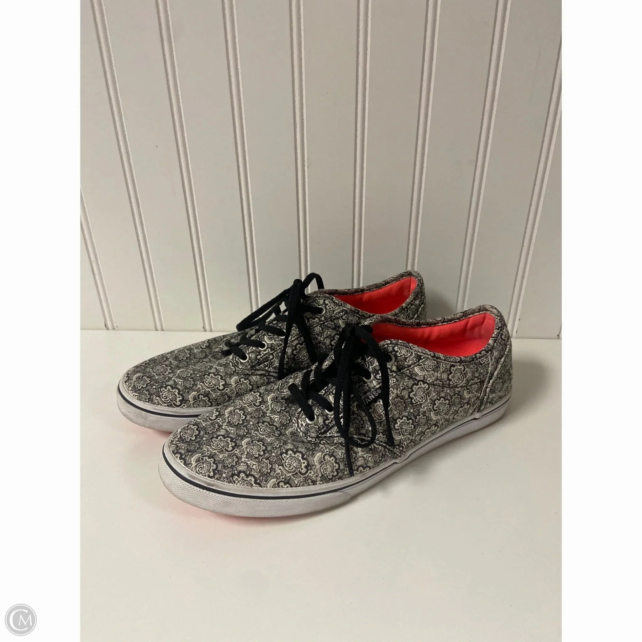 Shoes Sneakers By Vans In Black & White, Size: 9 Speed Movement Anti   Abrasion