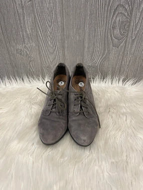 Shoes Heels Block By Clarks In Grey, Size: 8 Autumn footwear