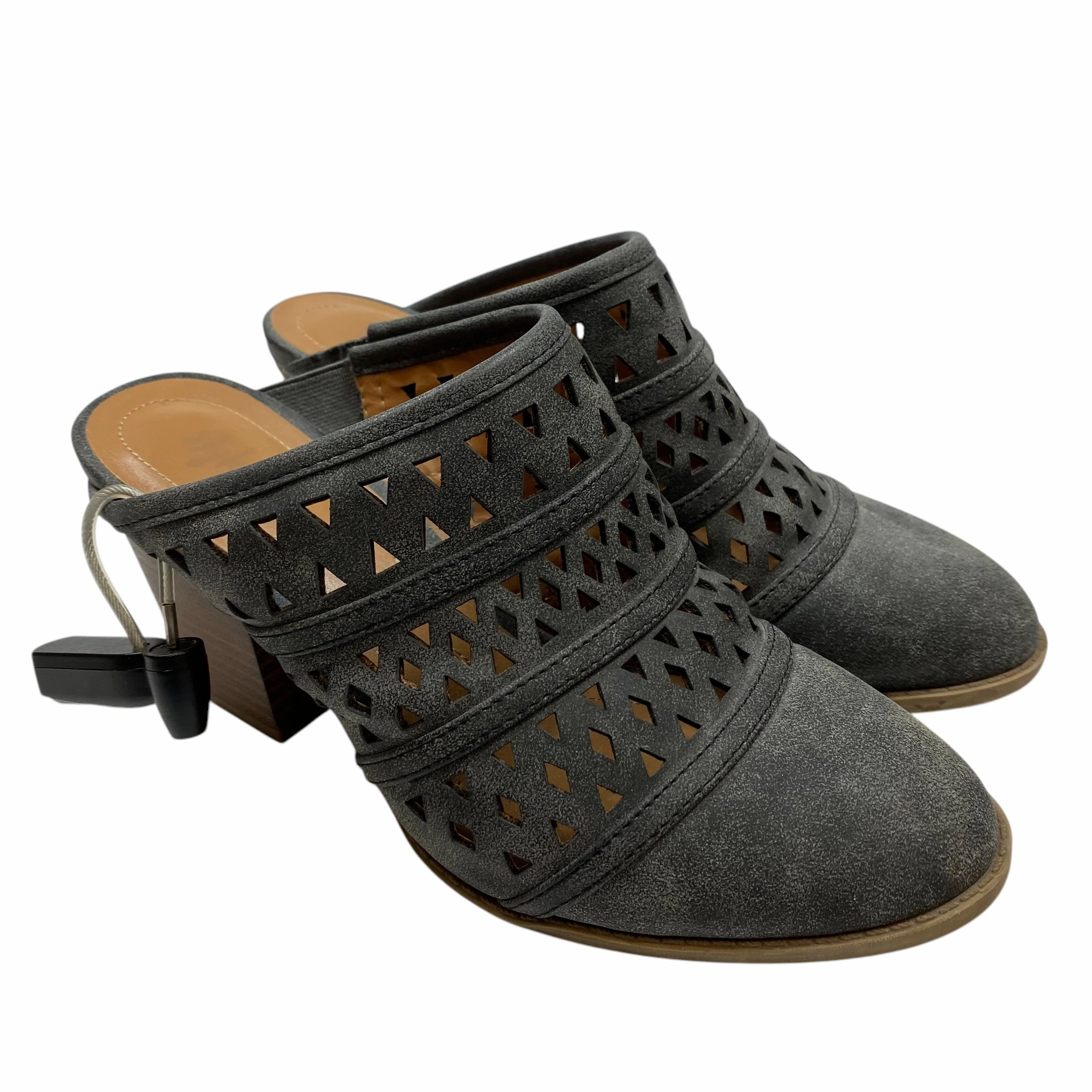 Shoes Heels Block By Style And Company In Grey, Size: 6.5 Ultra High Heels Lightweight Upper