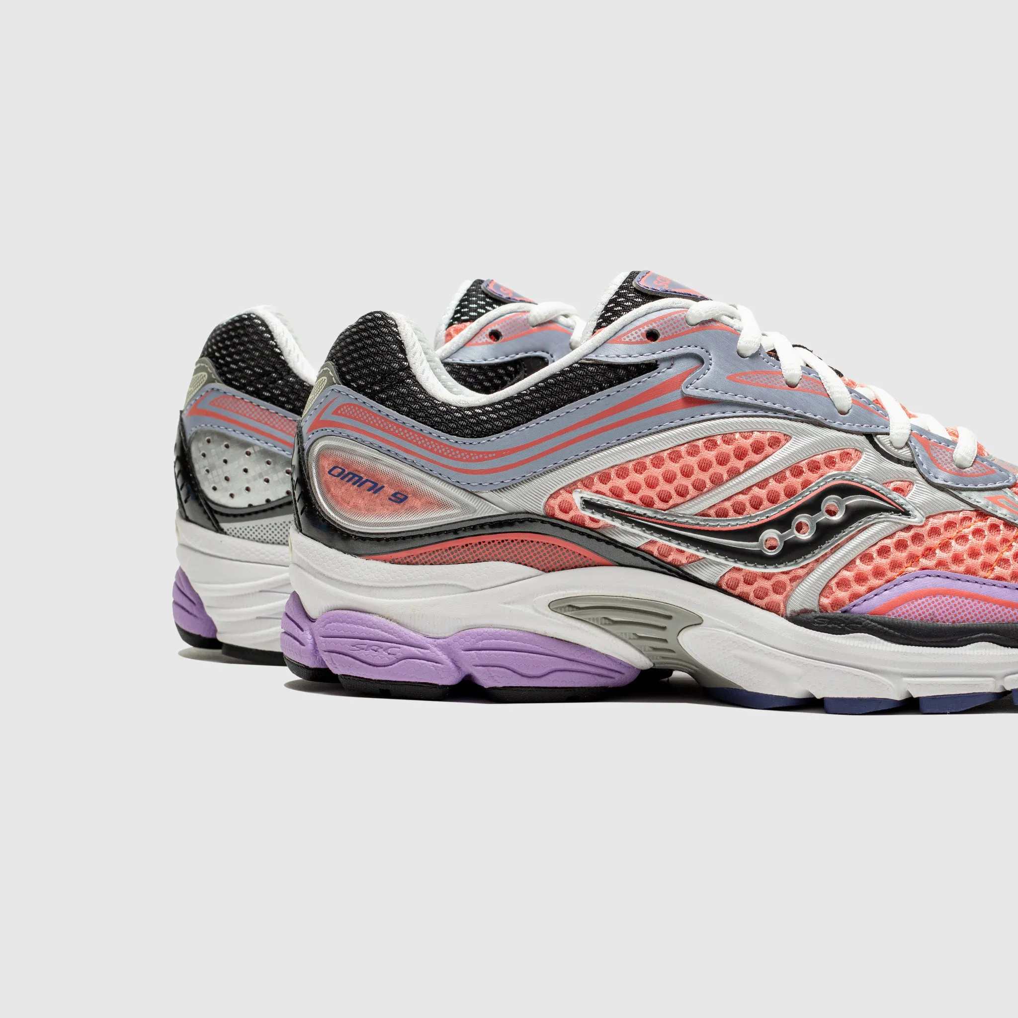 Marathon - running Style Statement PROGRID OMNI 9