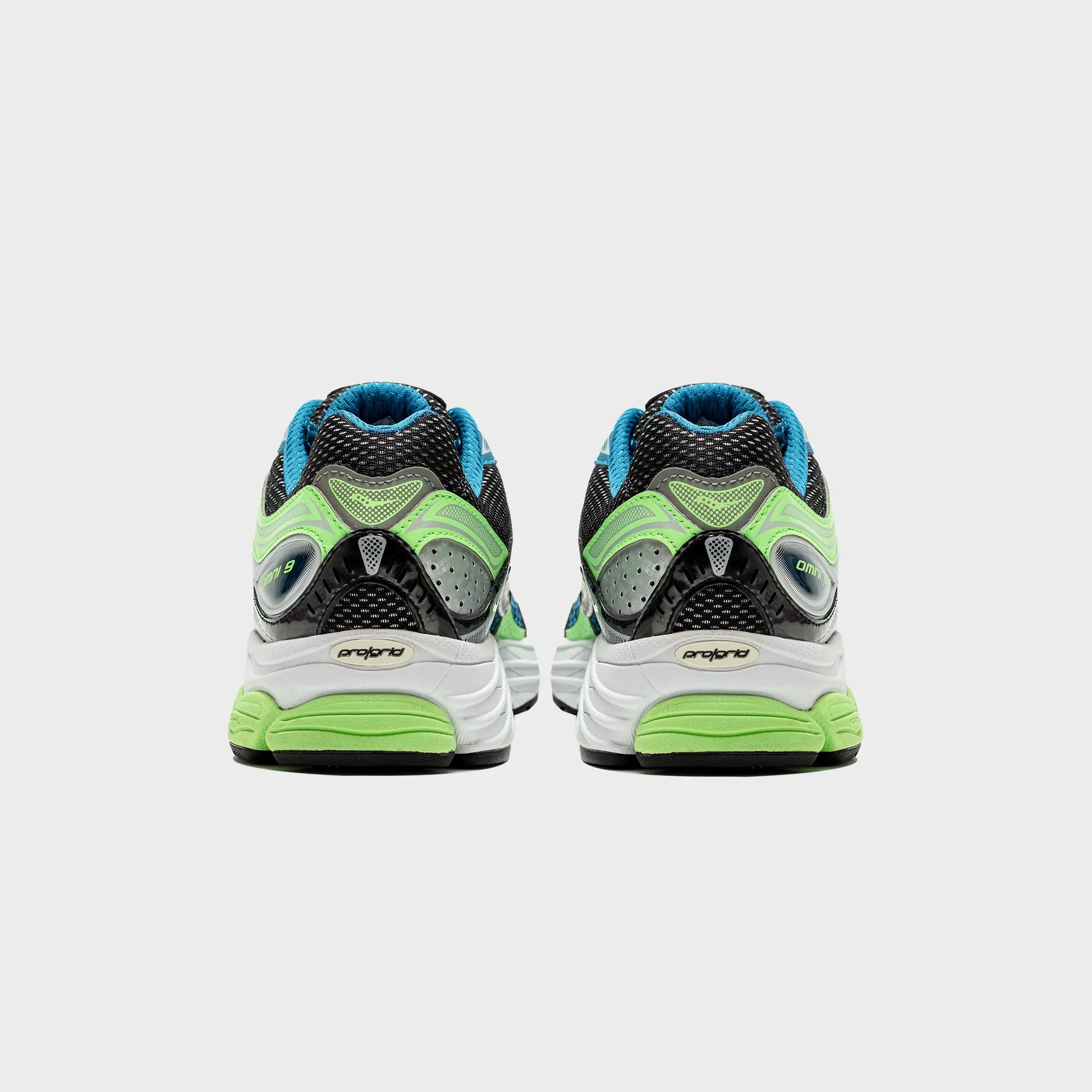 PROGRID OMNI 9 running on trail