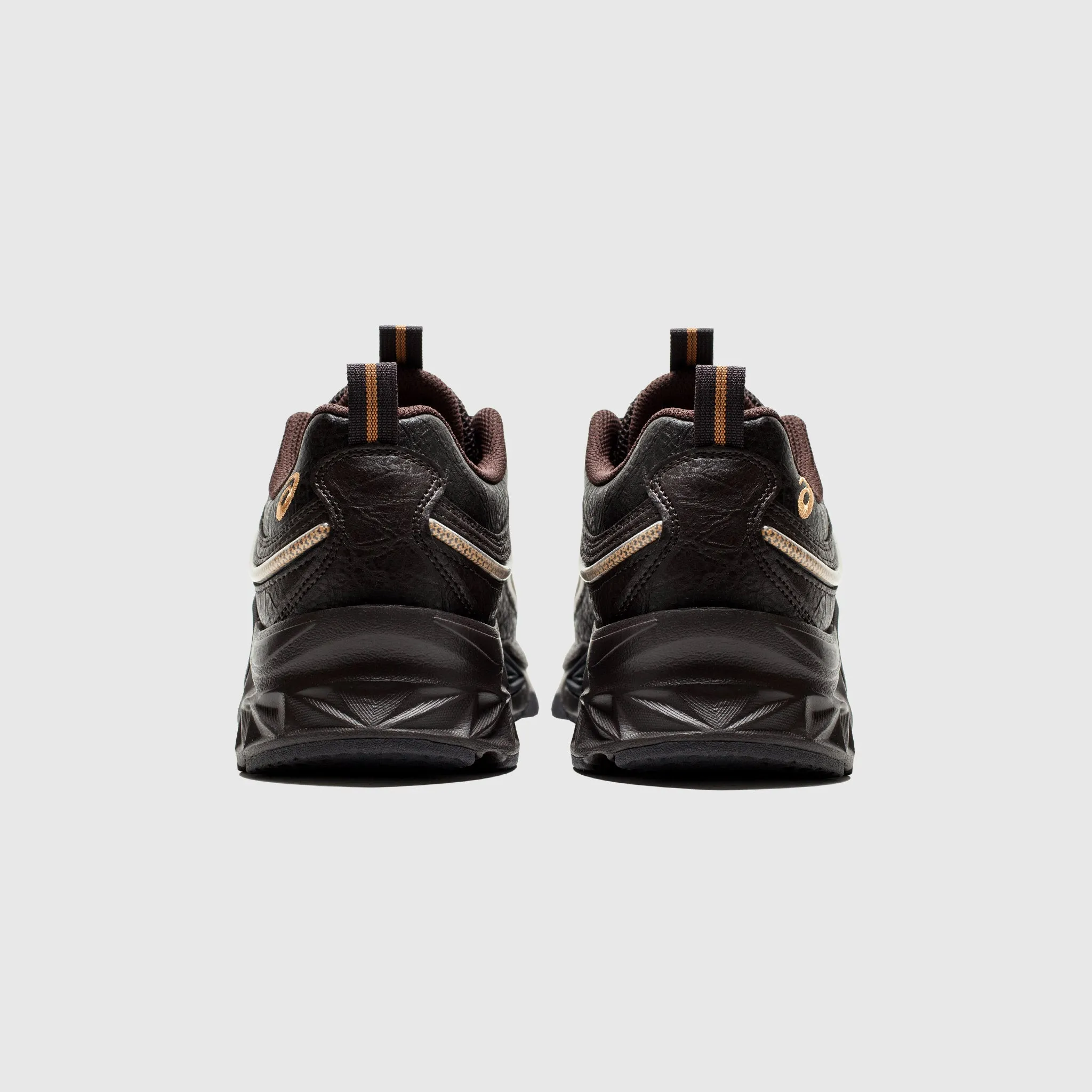 heel - cup running shoes running in a gondola station area shoes PROTOBLAST-CMLVII X OTTO958