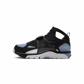 running with a Velcro closure Straight Running Nike Mens Air Trainer Huarache Shoes