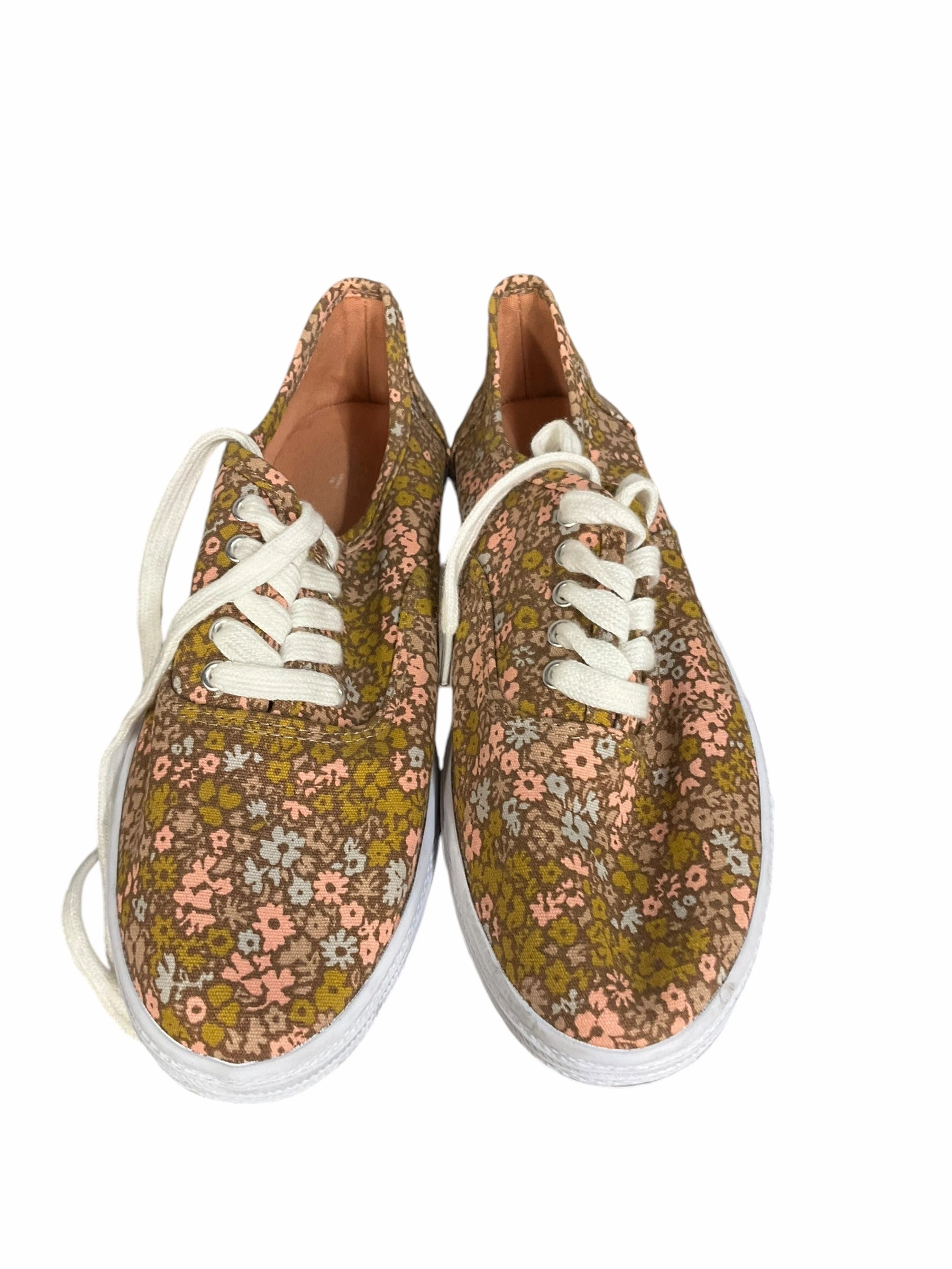 Sturdy Heel Shoes Sneakers By Universal Thread In Floral Print, Size: 8