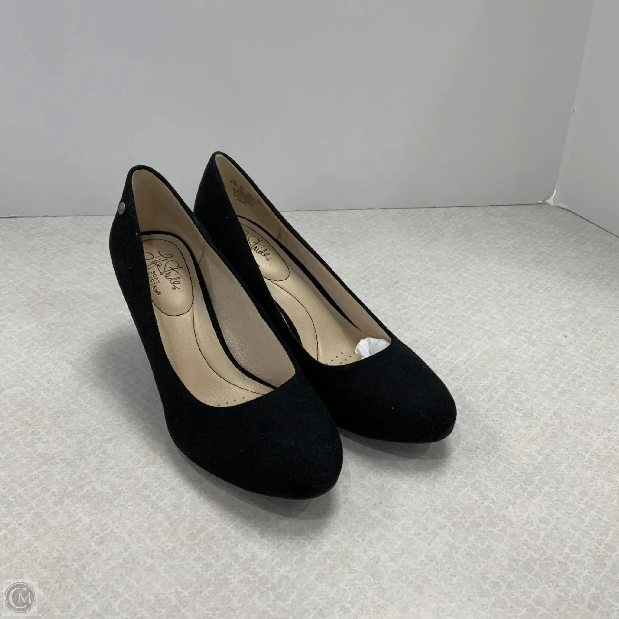 Soft Leather Durable Build Shoes Heels Stiletto By Life Stride In Black, Size: 8.5