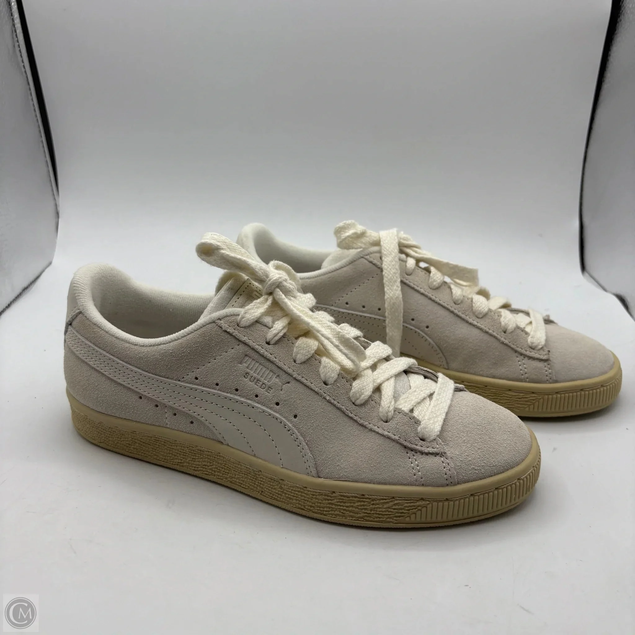 Shoes Sneakers By Puma In Beige, Size: 7.5 Foot Protection