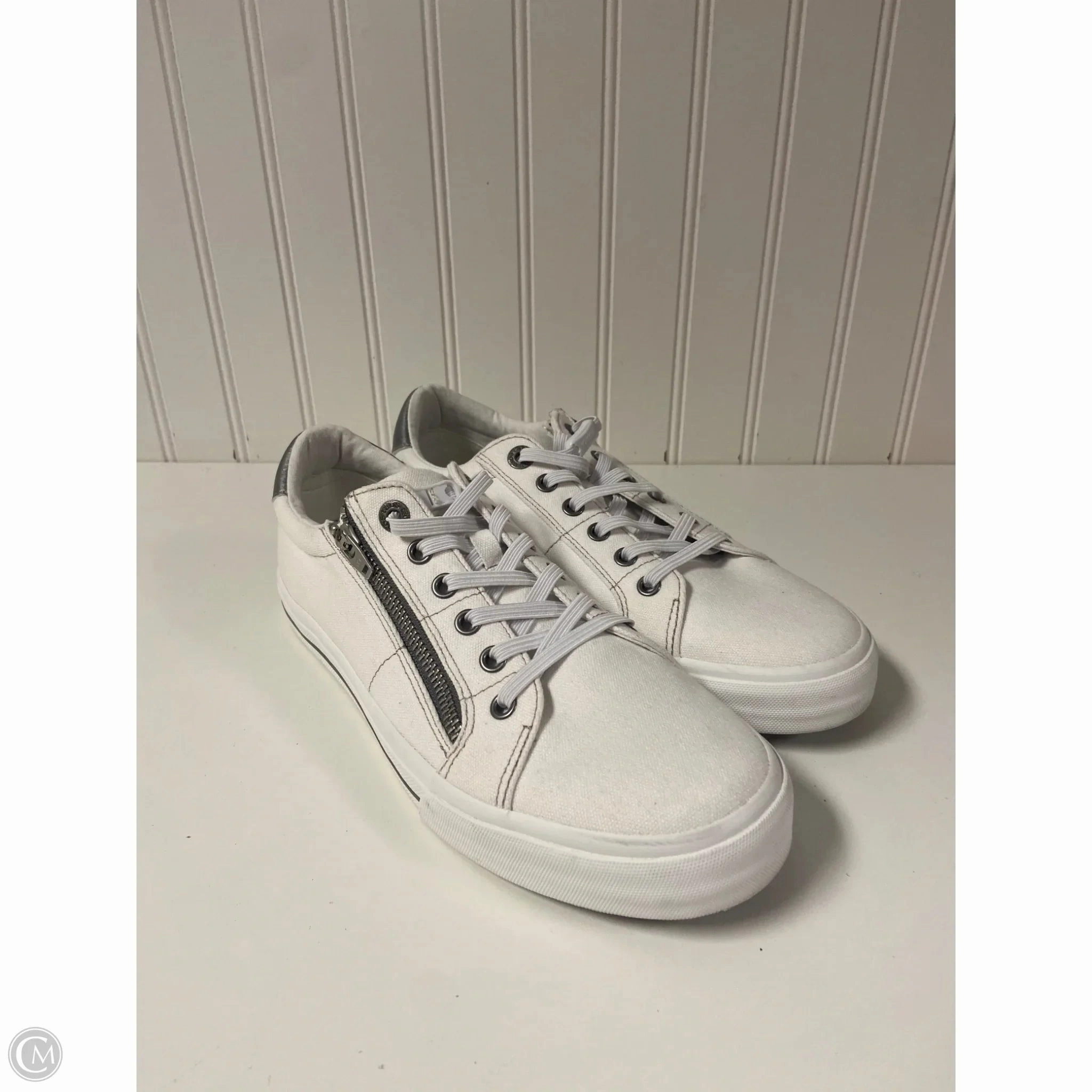 Shoes Sneakers By Taos In White, Size: 9.5 Breathable Inserts OdorResistant