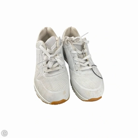 Shoes Sneakers By Skechers In White, Size: 8 Comfortable Back comfortable top
