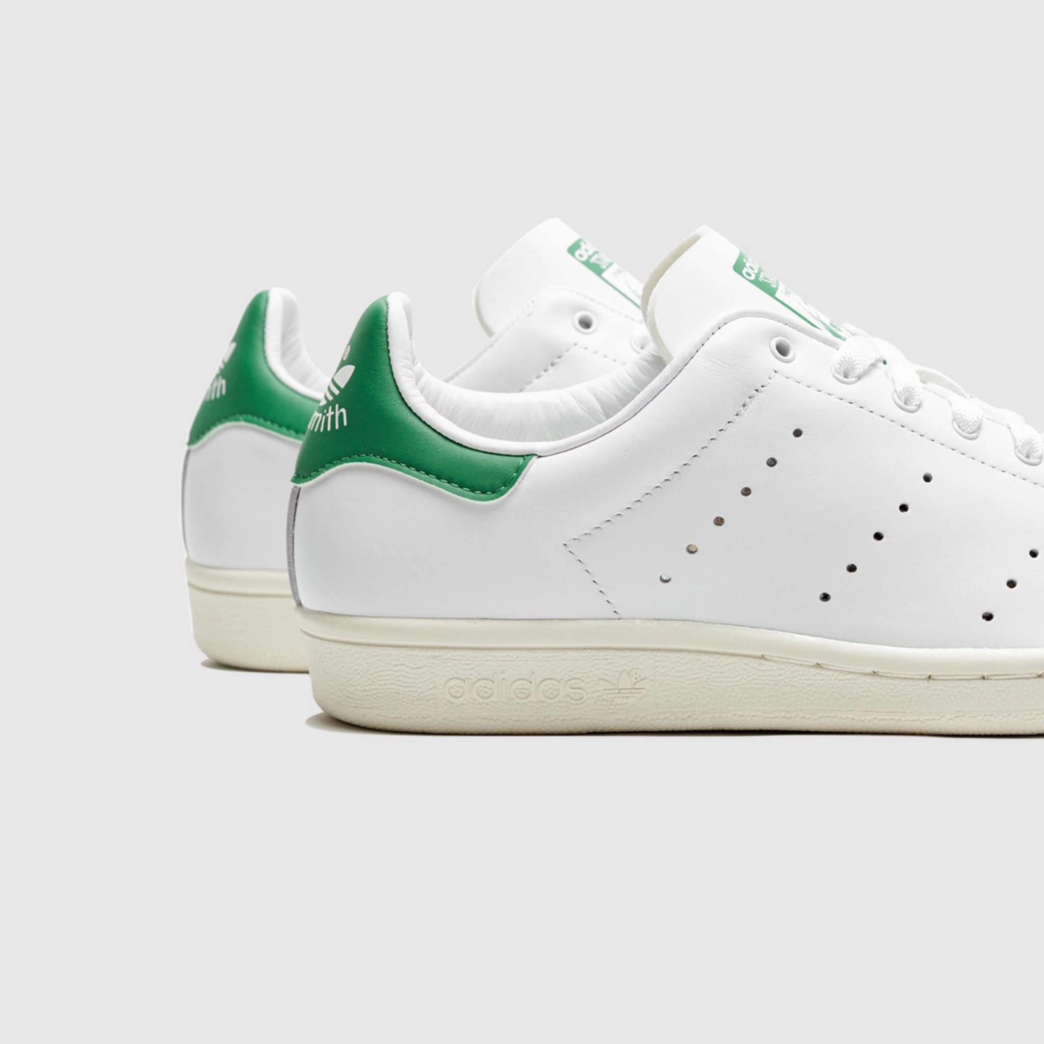 STAN SMITH 80's running for a way to stay up - to - date with trends Lightweight Shoes