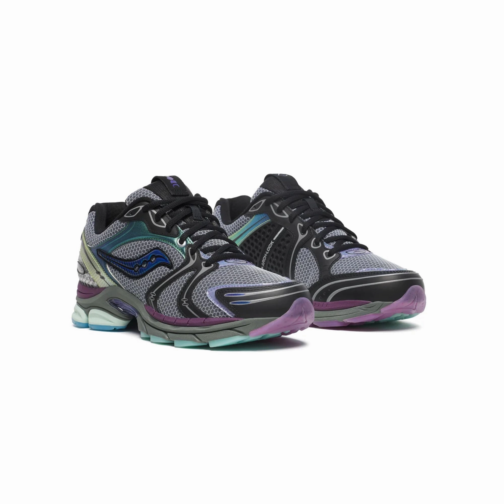 running for coordination shoes Saucony Mens Progrid Triumph 4 Shoes