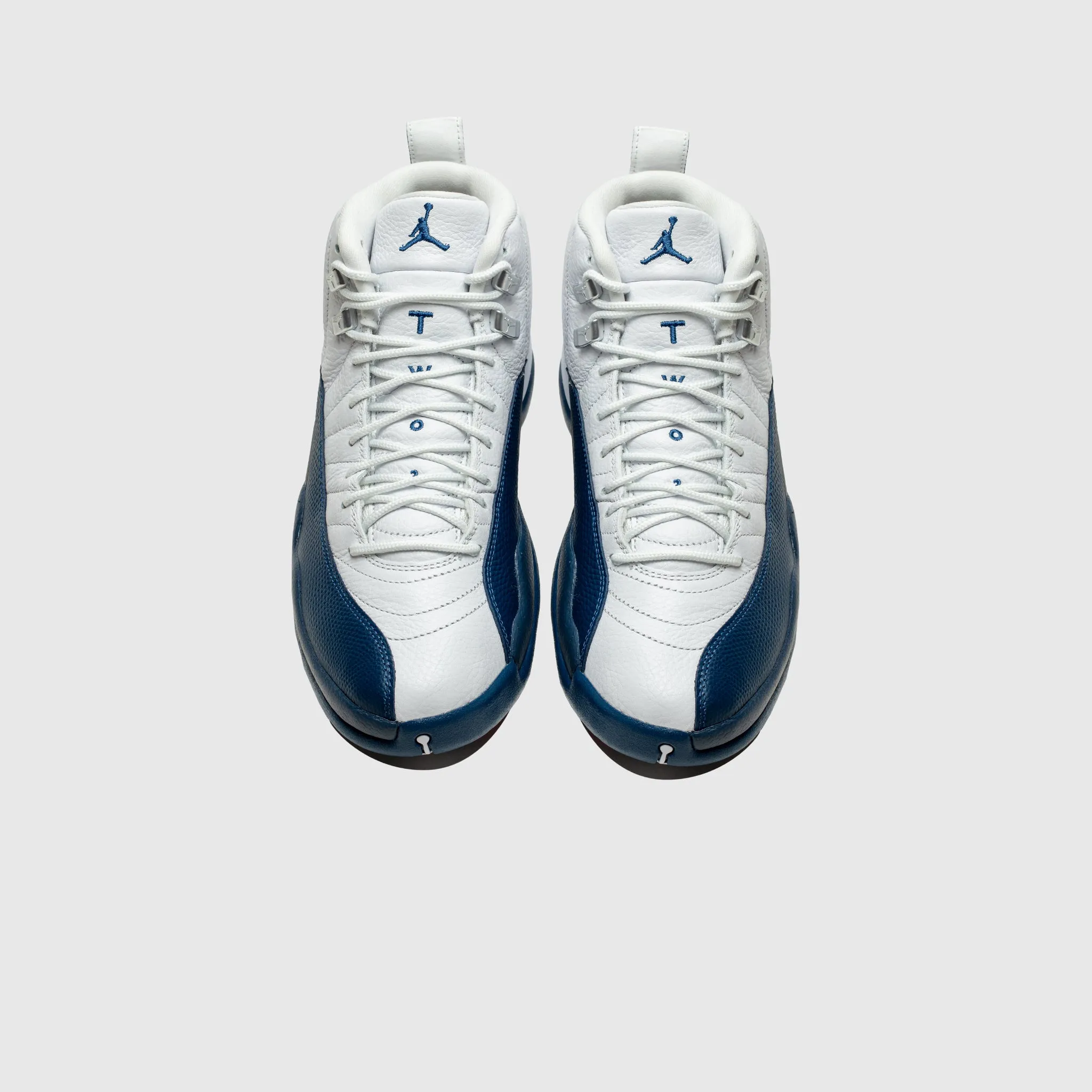 AIR JORDAN 12 RETRO "FRENCH BLUE" faster recovery running in a channel area shoes