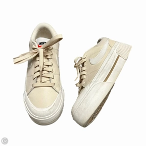 Smooth Landing Shoes Sneakers By Nike In Cream & White, Size: 6.5