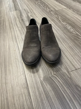 Eva Midsole Square Toe Shoes Heels Block By Born  Size: 7