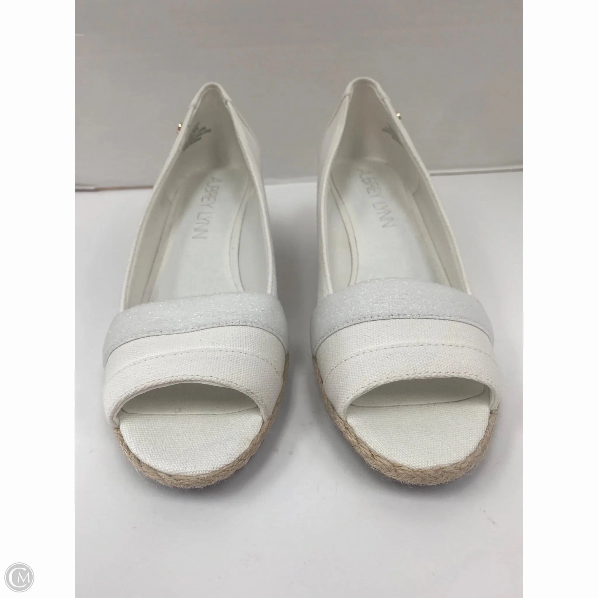 Luxury boots Shoes Heels Block By Clothes Mentor In White, Size: 8