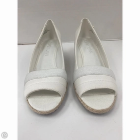 Luxury boots Shoes Heels Block By Clothes Mentor In White, Size: 8