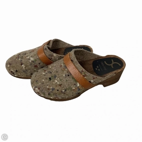 Shoes Heels Block By Cmc In Tan, Size: 9.5 Vintage Style Heels Soft Material