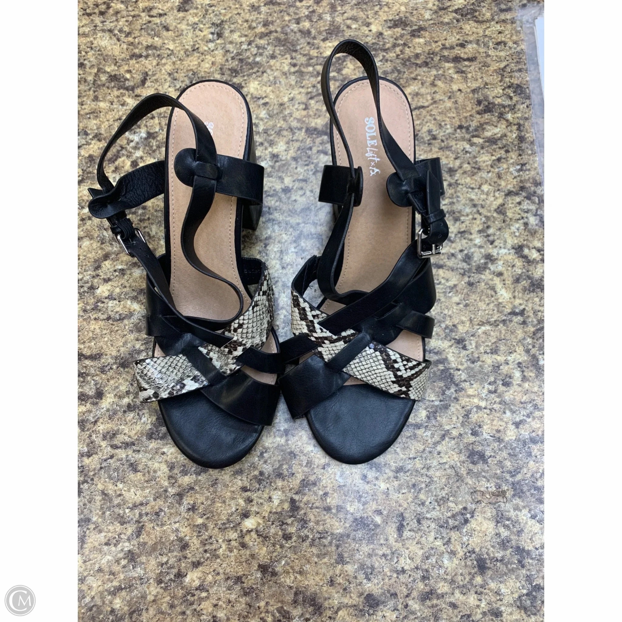 Narrow Fit Shoes Heels Block By Cmf In Black, Size: 11