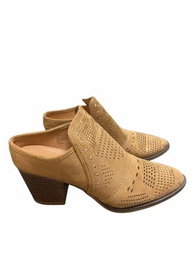 Occasion Shoes Slip On Shoes Heels Block By Maurices In Brown, Size: 7.5