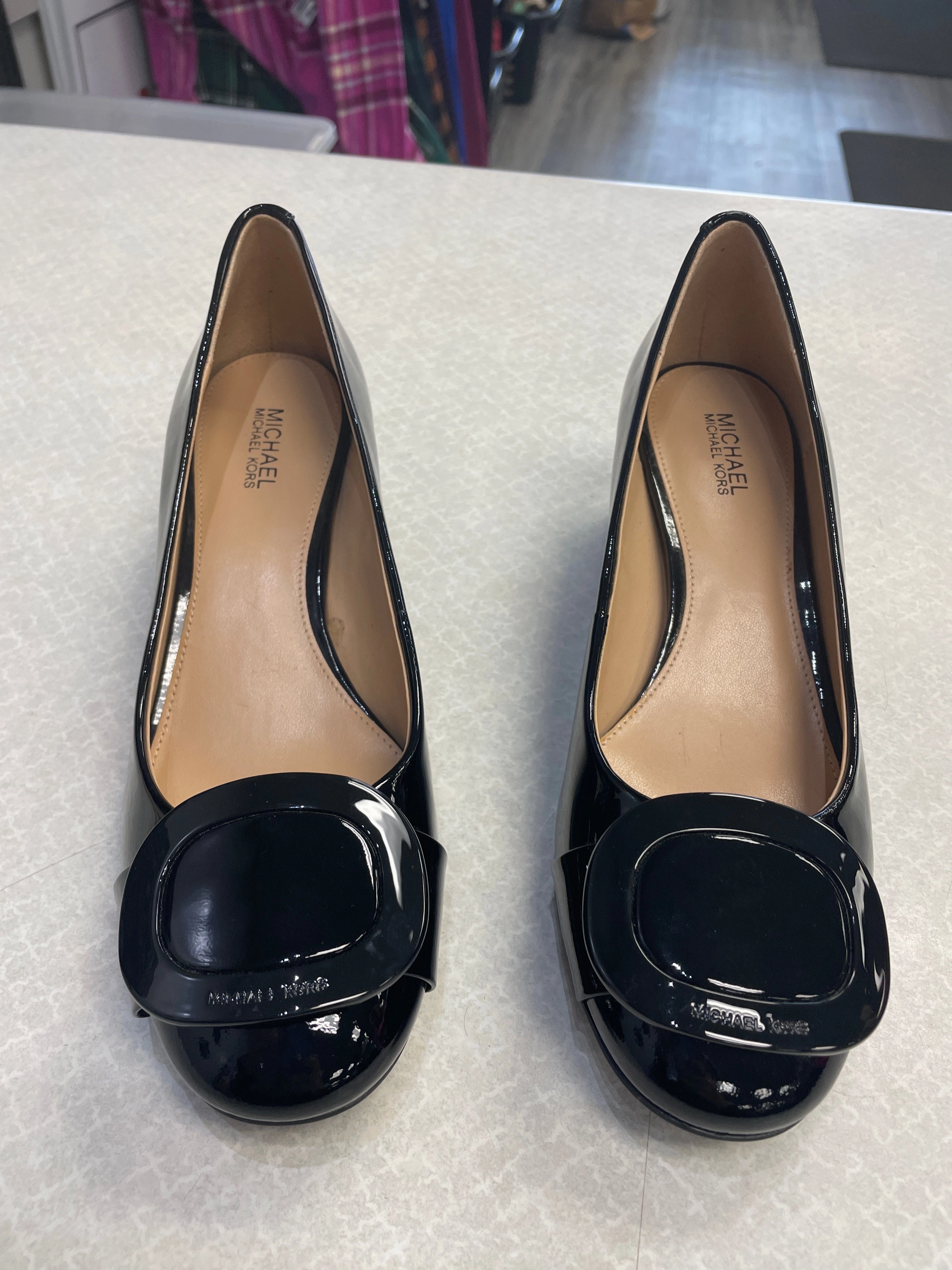 Block Heel Shoes Heels Block By Michael Kors In Black, Size: 6.5