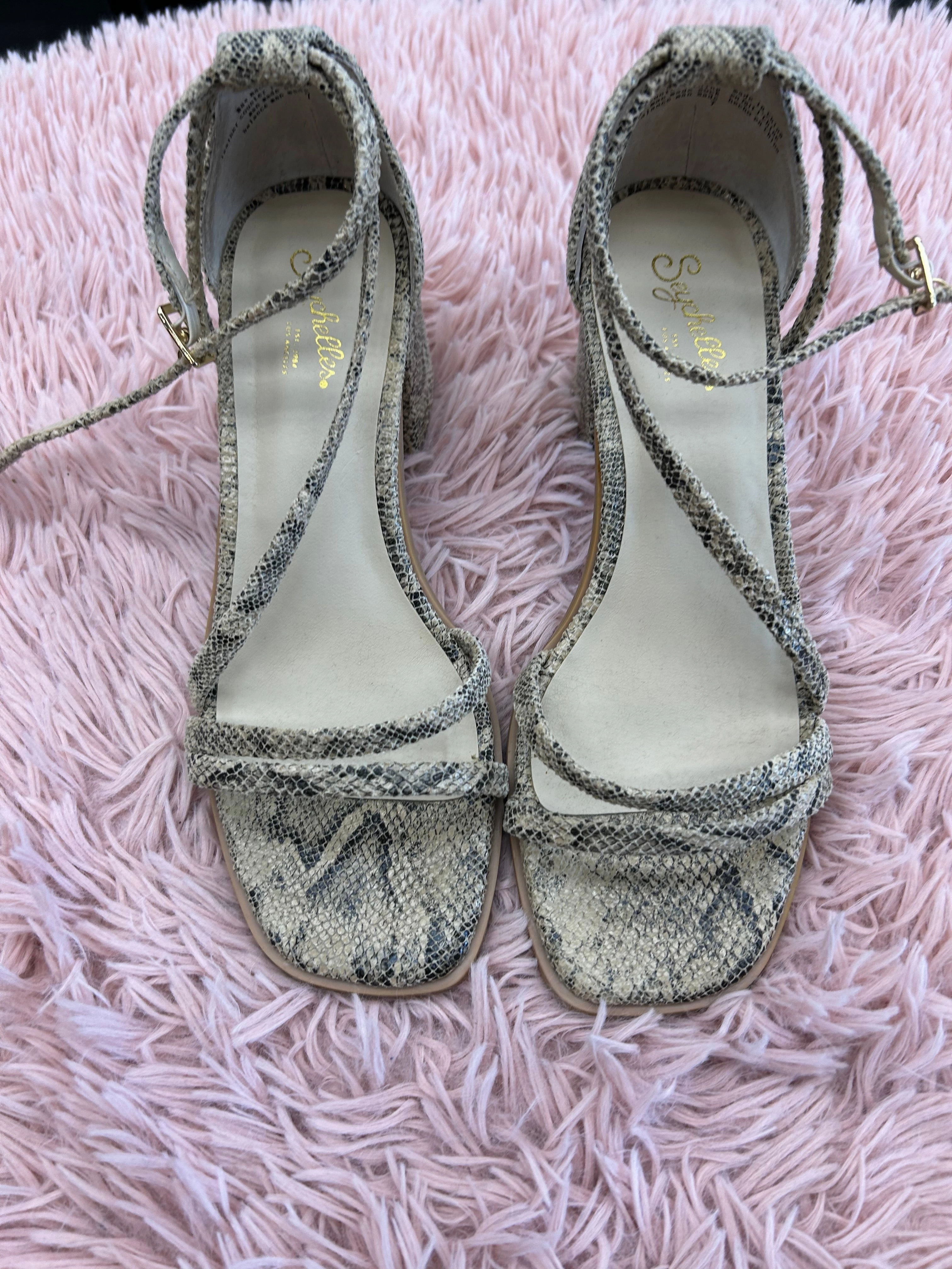 Shoes Heels Block By Seychelles In Snakeskin Print, Size: 7 Chic Pumps Comfort Technology