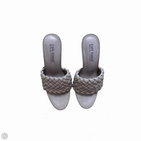 Cozy High Heel Boots Minimalist Shoes Heels Stiletto By Clothes Mentor In Cream, Size: 6