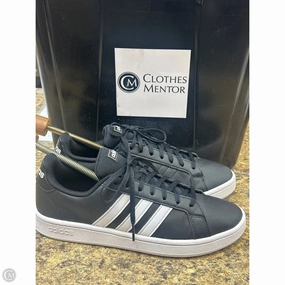 Shoes Sneakers By Adidas In Black & White, Size: 9 Torsion Control Plate Foldable Design