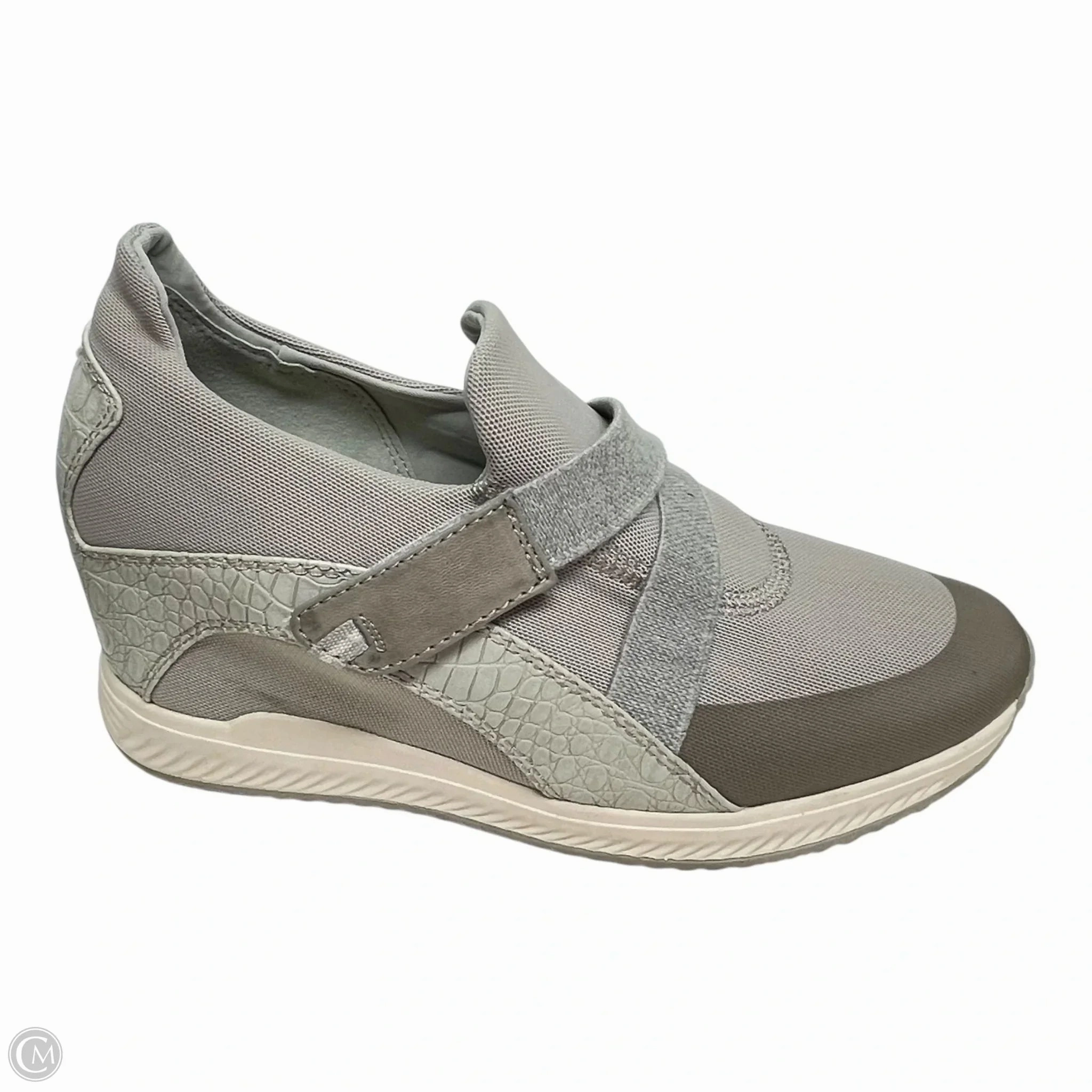 Shoes Sneakers By Bare Traps In Grey, Size: 8.5 Abrasion Resistant Sole Power Motion