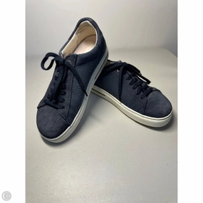 Round Toe Rigidity to Flex Ratio Shoes Sneakers By Birkenstock In Navy, Size: 6