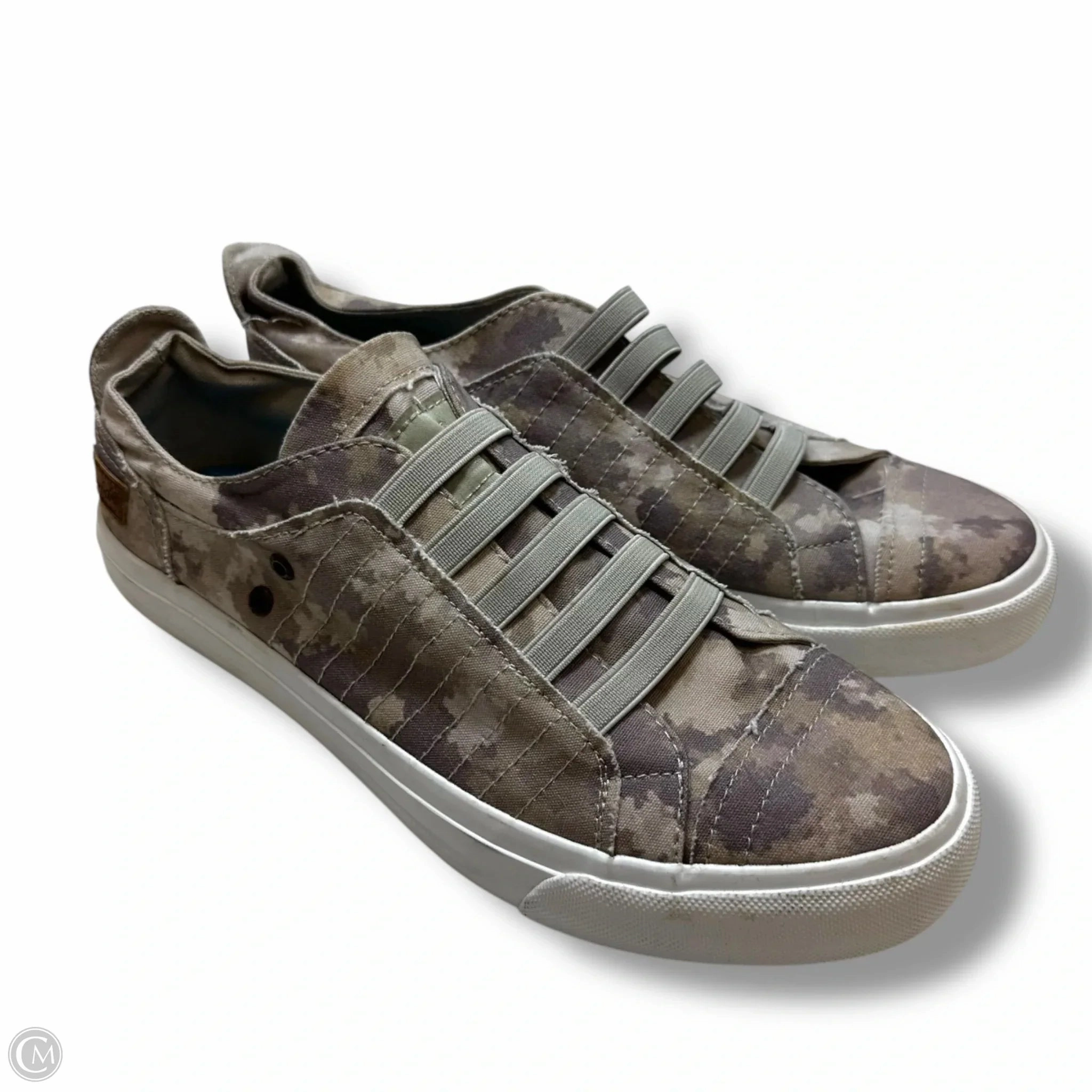 Lightweight Synthetic Shoes Sneakers By Blowfish In Camouflage Print, Size: 8.5