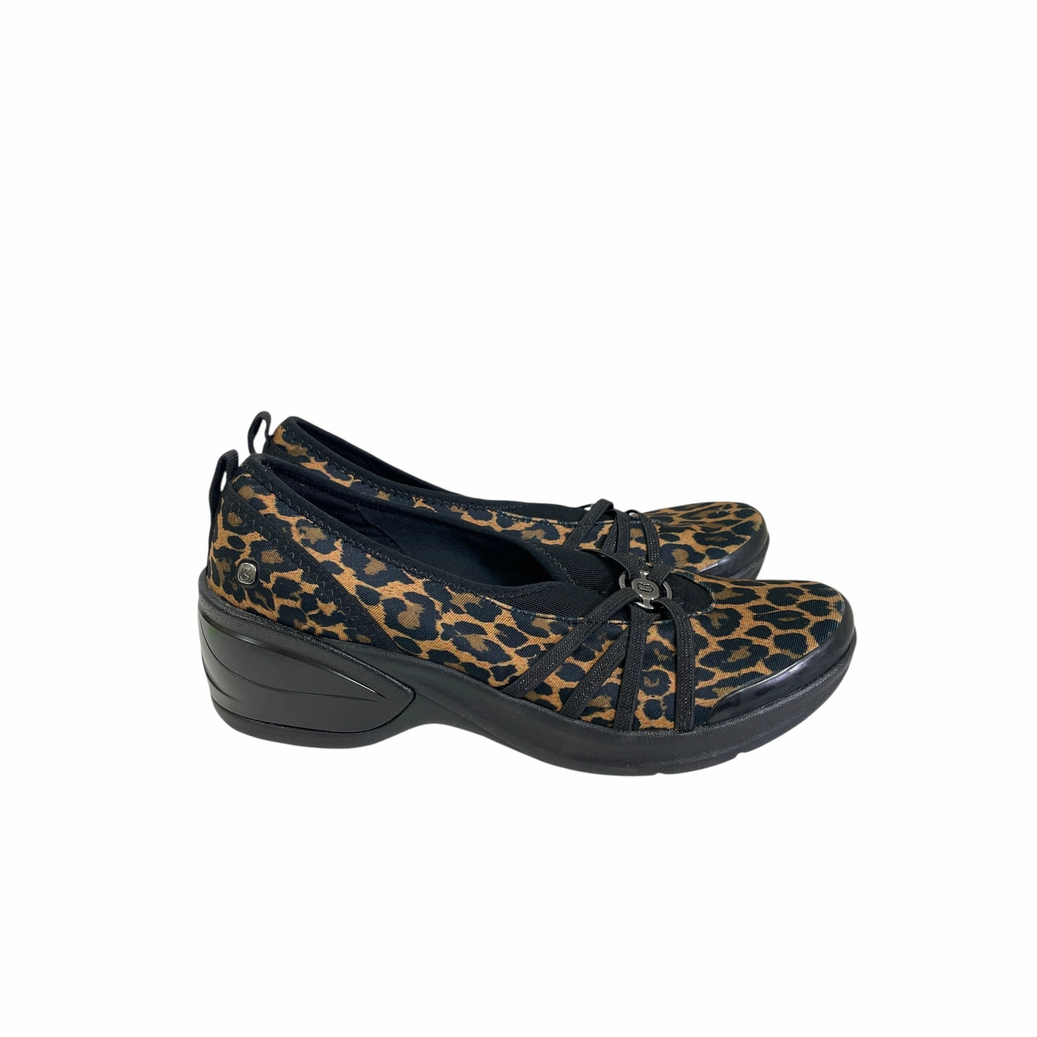 Shoes Sneakers By Bzees In Animal Print, Size:10 Energy Returning Heel