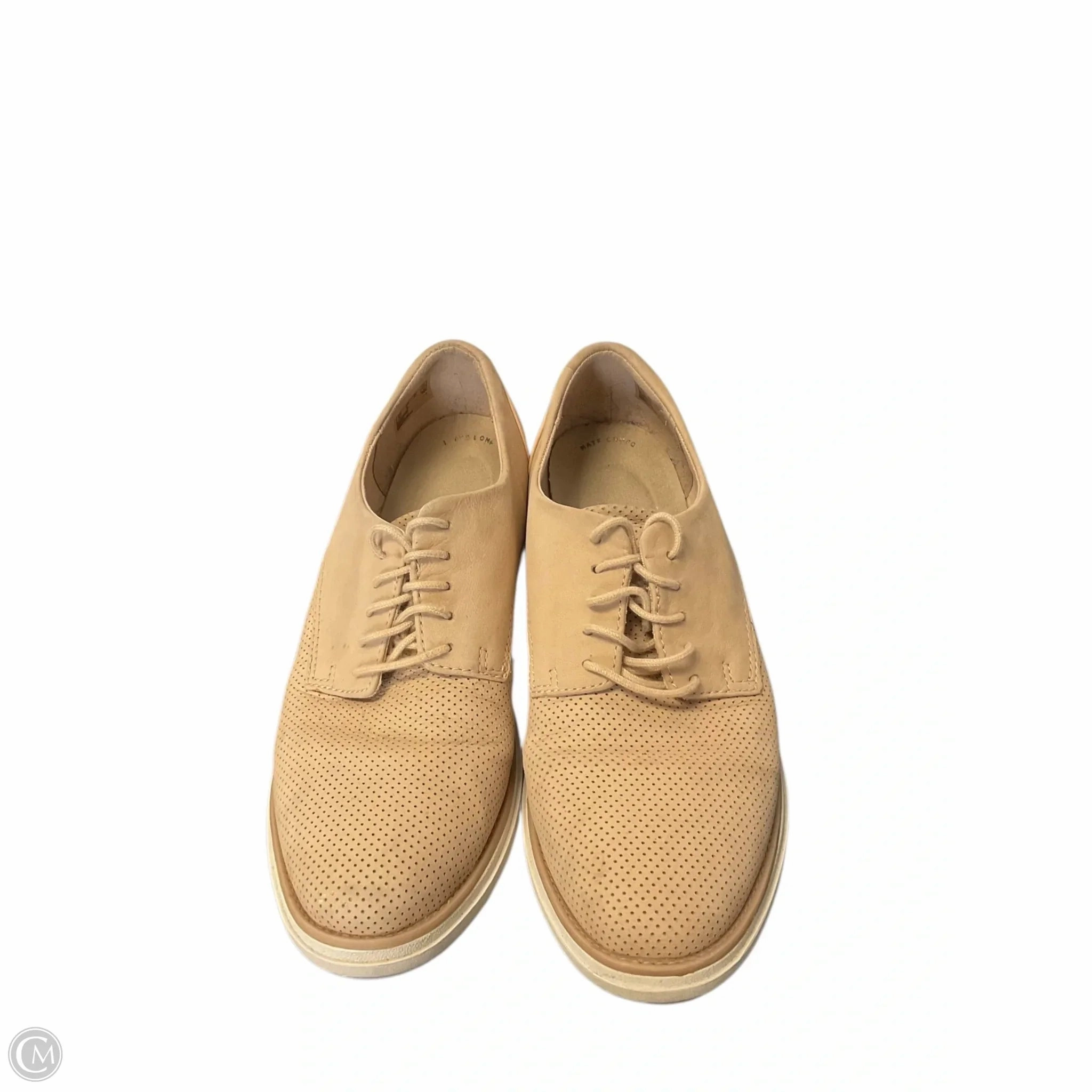 Seamless Inner Lining Casual Shoes Sneakers By Clarks In Tan, Size: 9