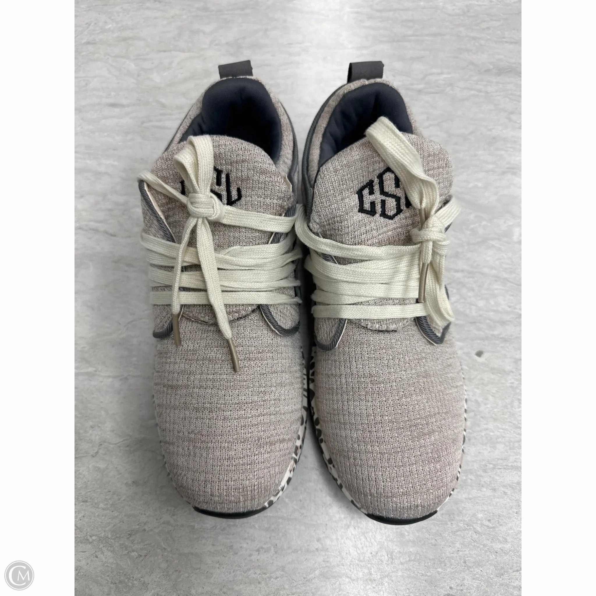 Neutral Style removable insoles Shoes Sneakers By Clothes Mentor In Animal Print, Size: 7