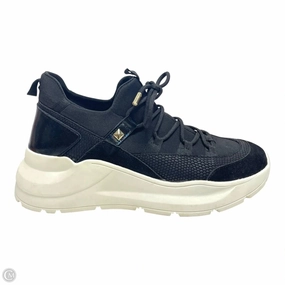 Shoes Sneakers By Clothes Mentor In Black & White, Size: 8 Retro-inspired cushioning